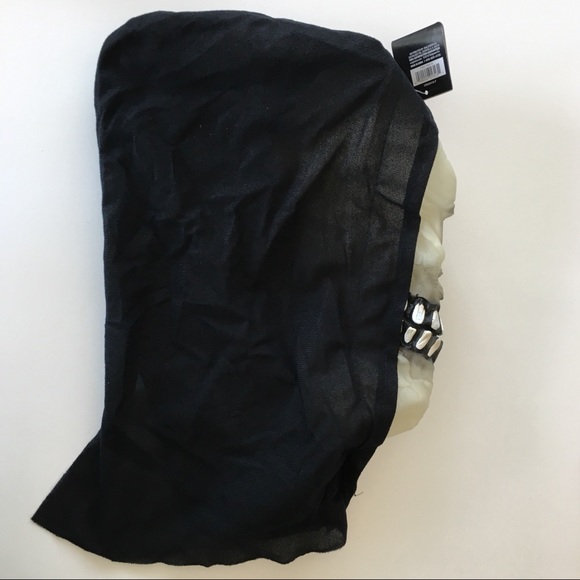 Glow in the Dark Skeleton Mask Halloween 🎃 - Picture 3 of 4